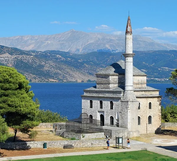 Xhami Janinë