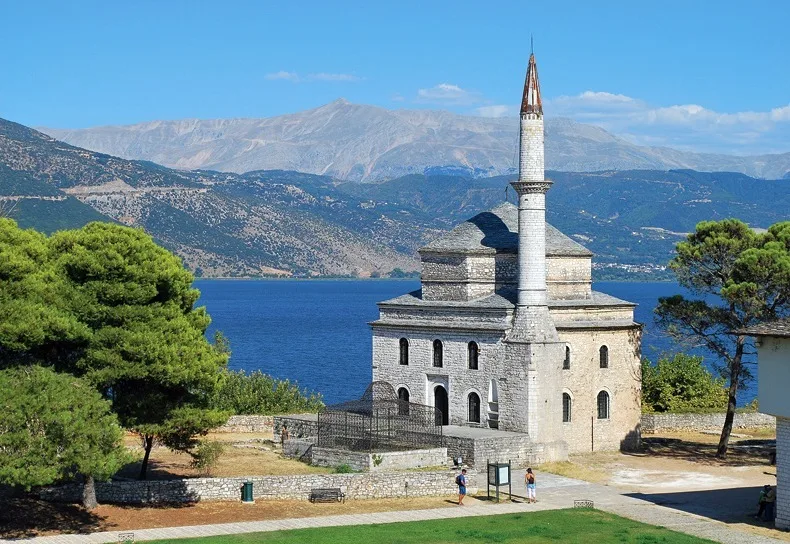 Xhami Janinë